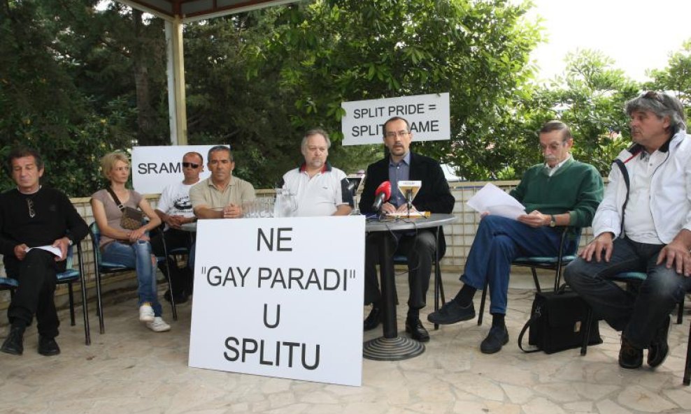 anti split pride intelektualci iz kafića bubamara