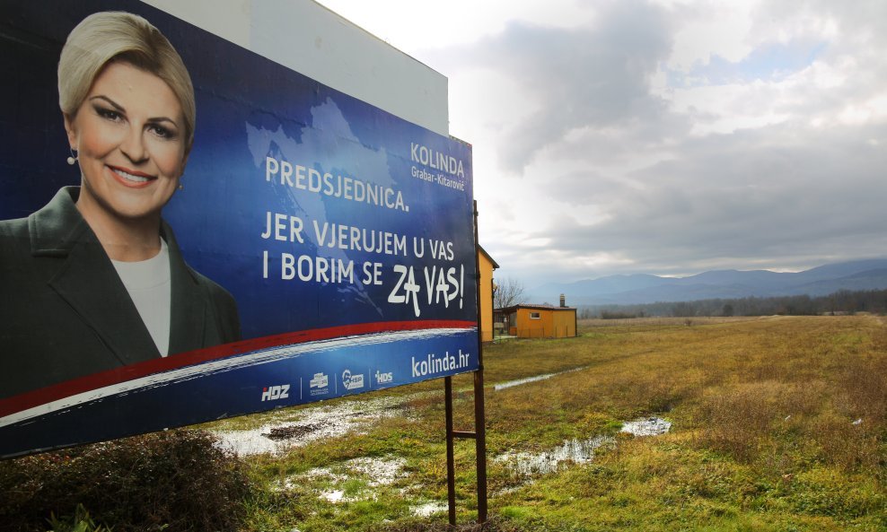 Plakat Kolinde Grabar Kitarović kod Mostara