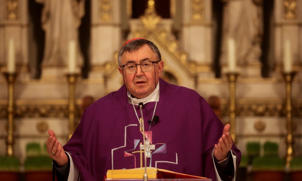 Vrhbosanski nadbiskup kardinal Vinko Puljić