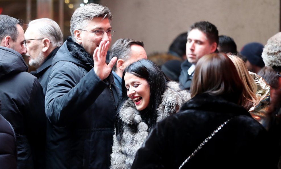 Premijer Andrej Plenković na kavi na zagrebačkoj špici