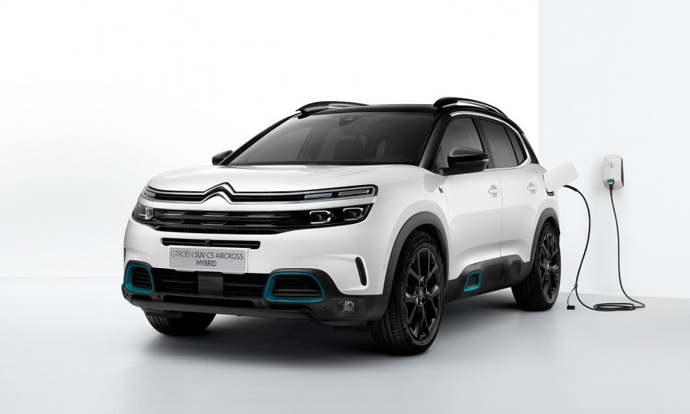 Citroën predstavlja SUV C5 Aircross Hybrid na autosalonu u Bruxellesu