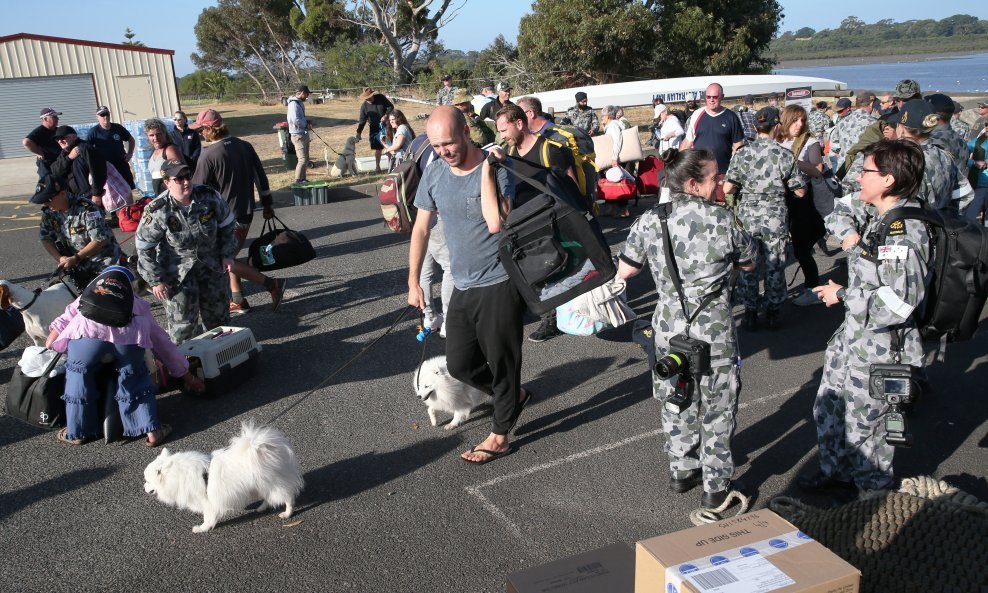 Masovna evakuacija u Australiji