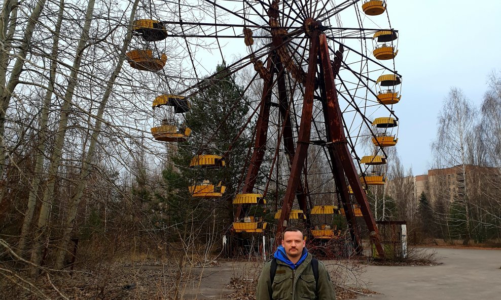 Viktor Šimunić lokalni je vijećnik iz Oroslavja koji je na tportalu svojedobno objavio putopis iz Černobila