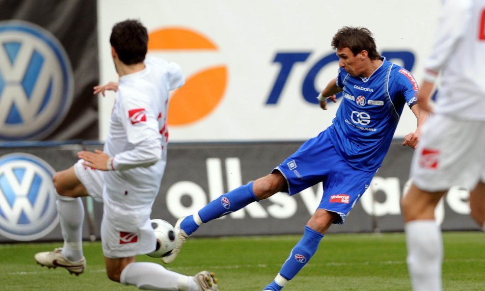 Mario Mandžukić (Dinamo - Zagreb)