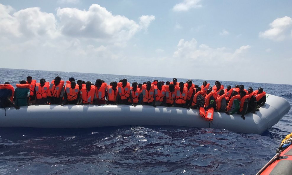 Ilustrativna fotografija / Migranti često do putuju u prenapučenim čamcima