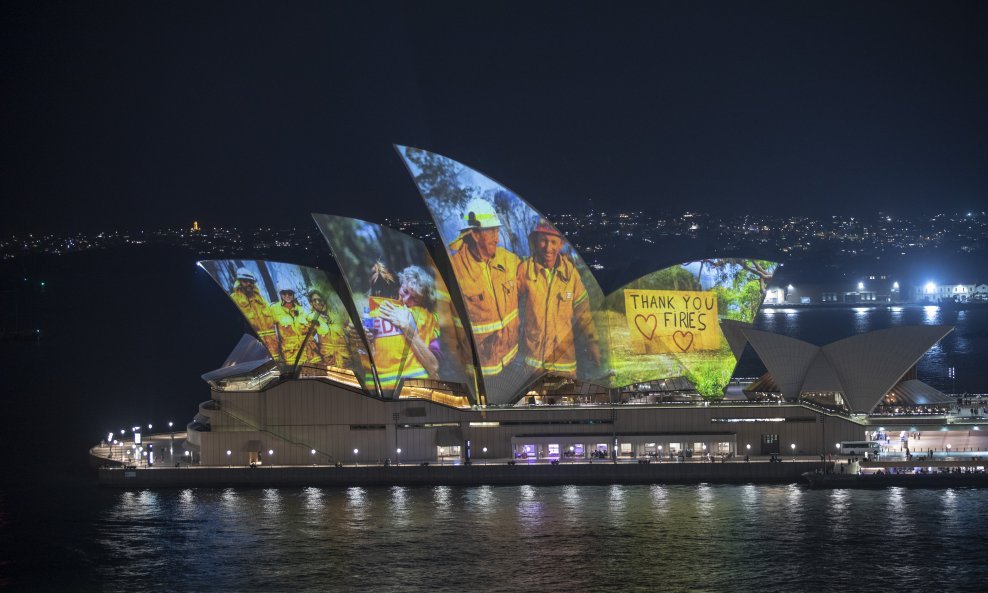Zahvalnost vatrogascima izražena je projekcijom na sydneyskoj Operi