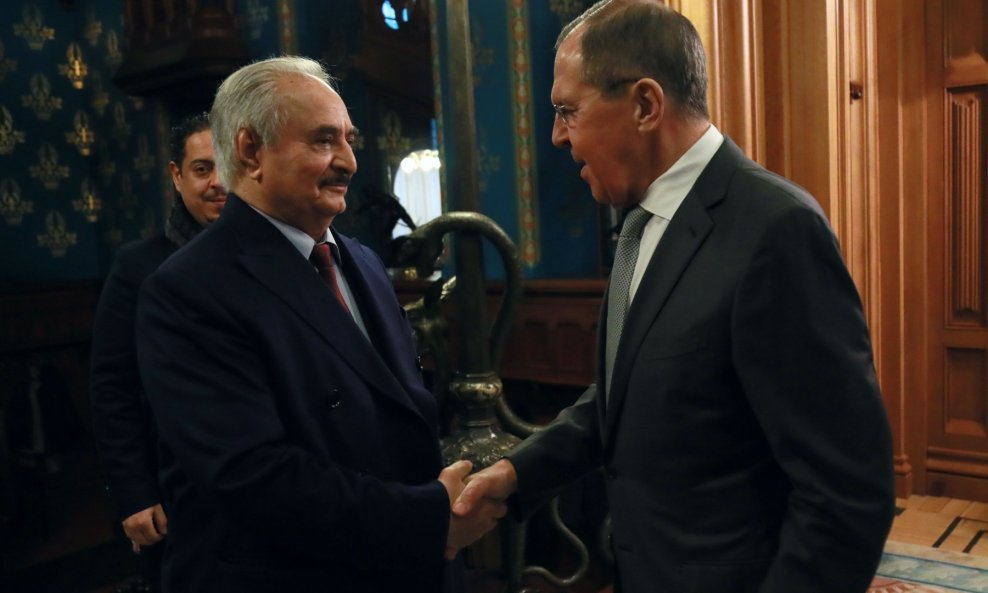 Kalifa Haftar i Sergej Lavrov