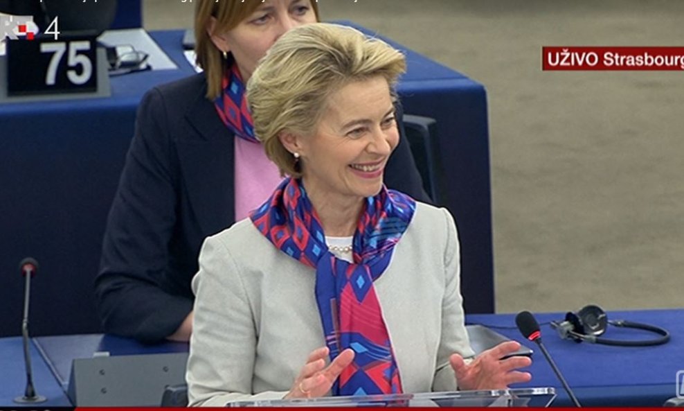 Ursula von der Leyen obraća se premijeru Andreju Plenkoviću