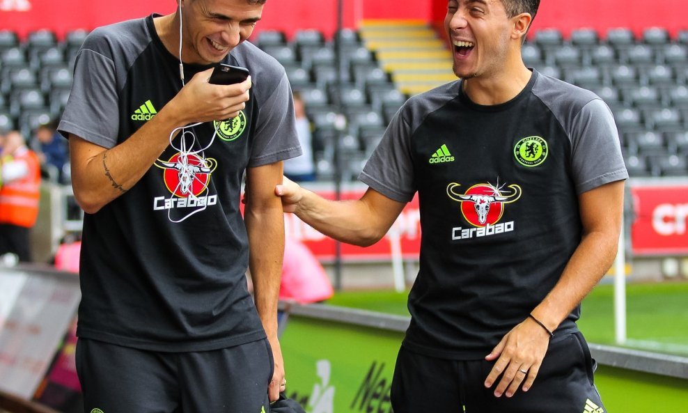 Oscar i Eden Hazard