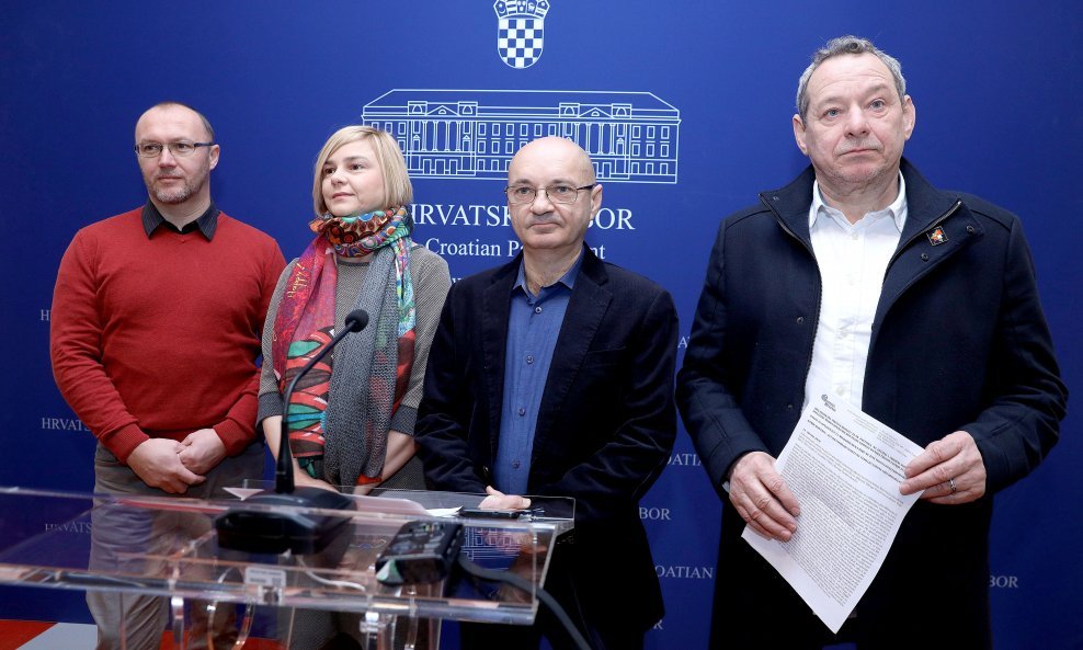 Goran Aleksić, aktivisti Udruge Franak Vlado Iljkić, Sandra Ziga i Elvis Sudar te suradnica Vijeća Europe Sandra Benčić