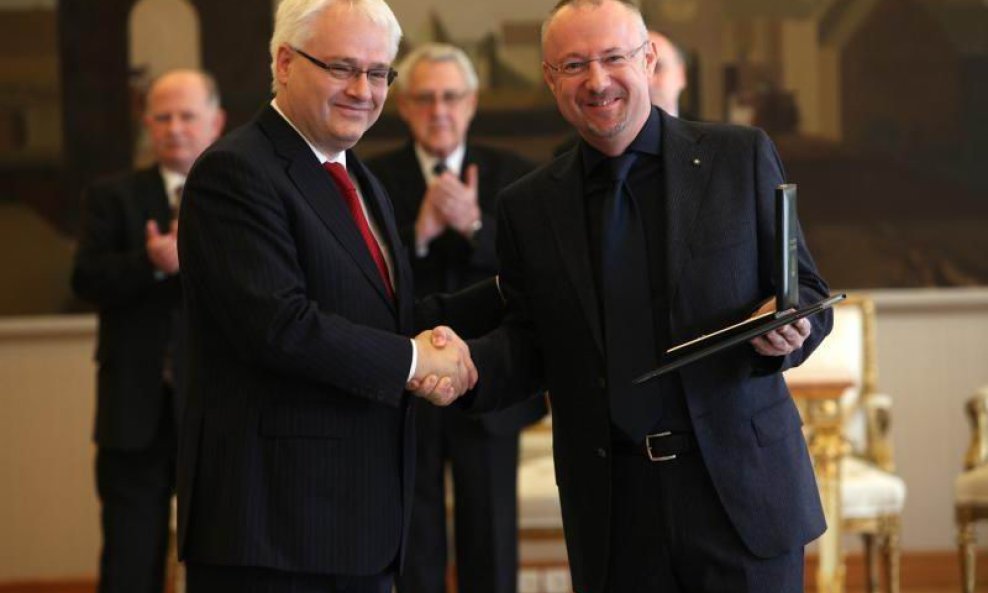 ivo josipović, Sandro Veronesi