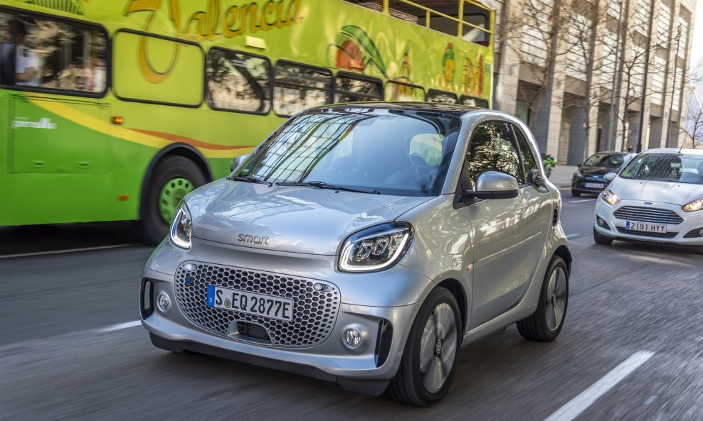 Novi Smart EQ fortwo coupé je imao svoju svjetsku premijeru u Valenciji
