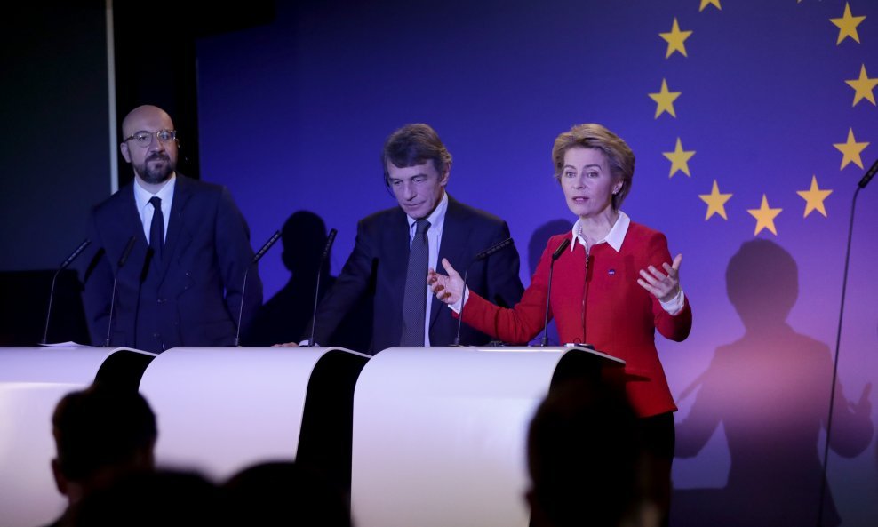 Von der Leyen: Brexit će donijeti novi početak EU