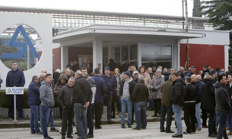 Prosvjed radnika mostarskog Aluminija