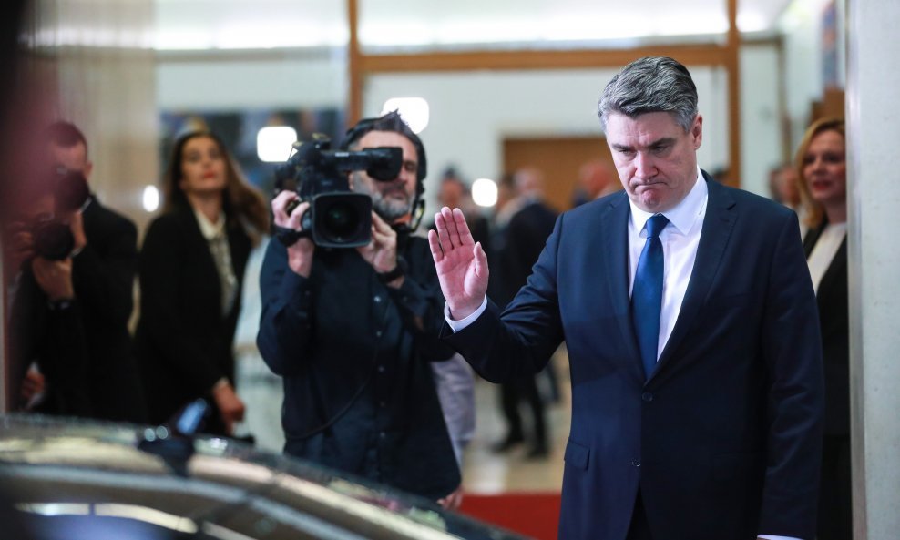 Zoran Milanović ispratio Kolindu Grabar Kitarović s Pantovčaka