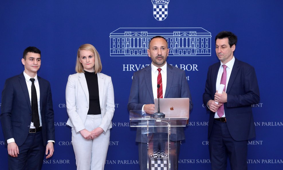Suverenisti Hrvoje Zekanović i Ladislav Ilčić žele s Miroslavom Škorom na parlemantarne izbore.