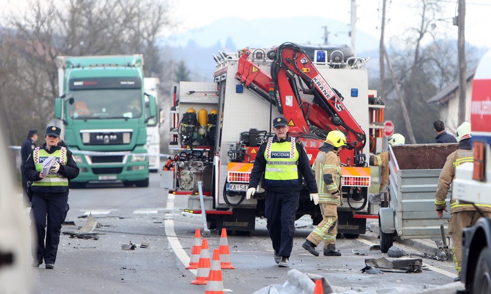 Prometna nesreća u Lugu Draganićkom