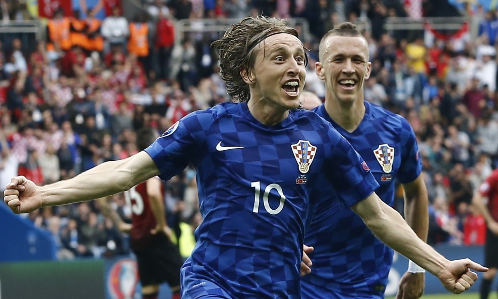 Luka Modrić i Ivan Perišić