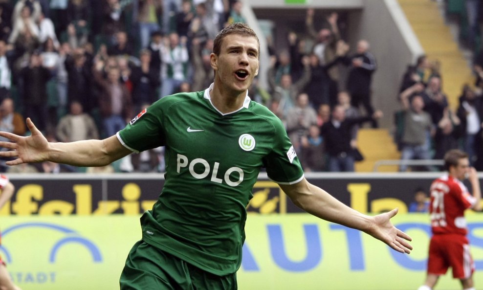 Edin Džeko Wolfsburg