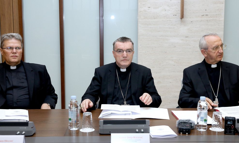Nadbiskupi Đuro Hranić, Josip Bozanić i Želimir Puljić