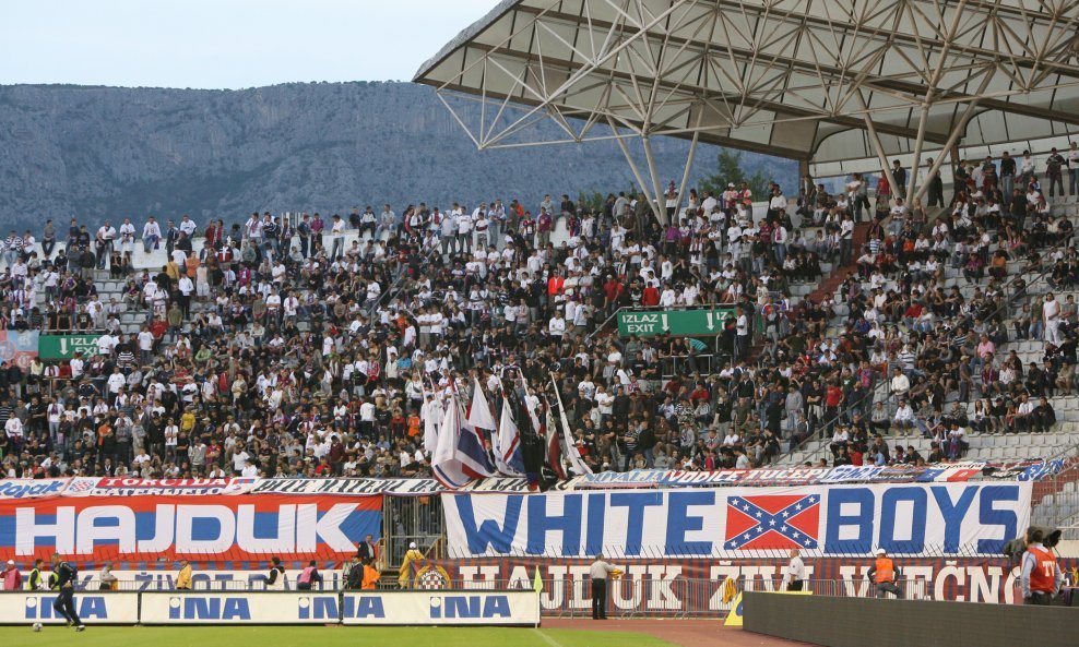 Torcida 2009, White Boys