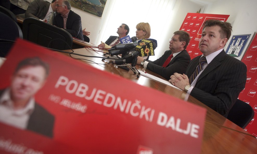 Ivo Jelušić