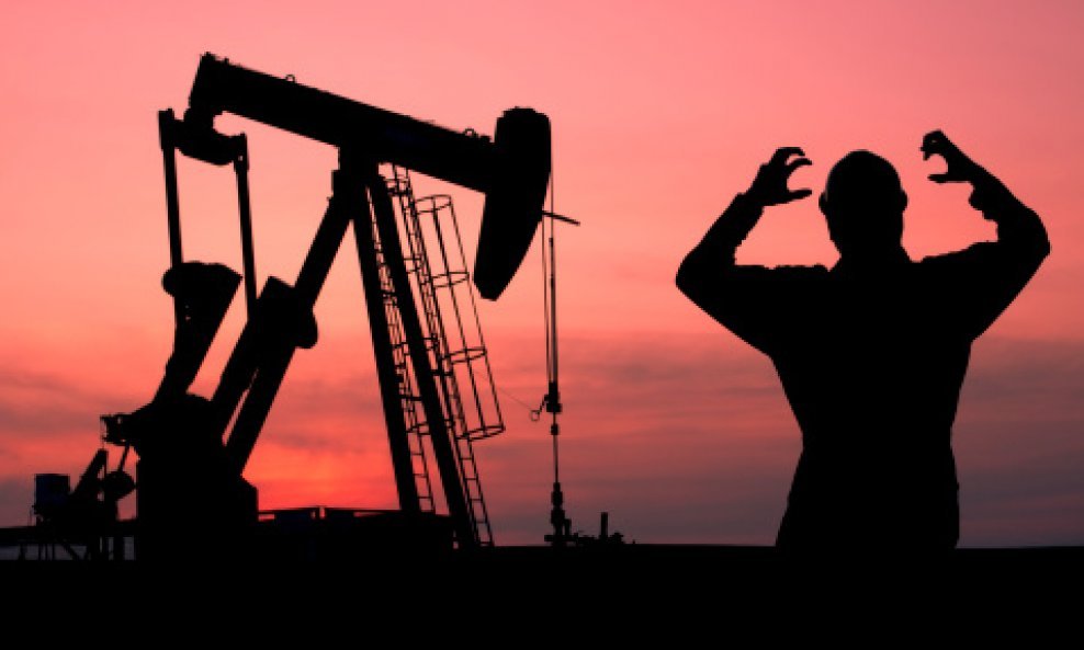 Naftni radnici nafta naftaši