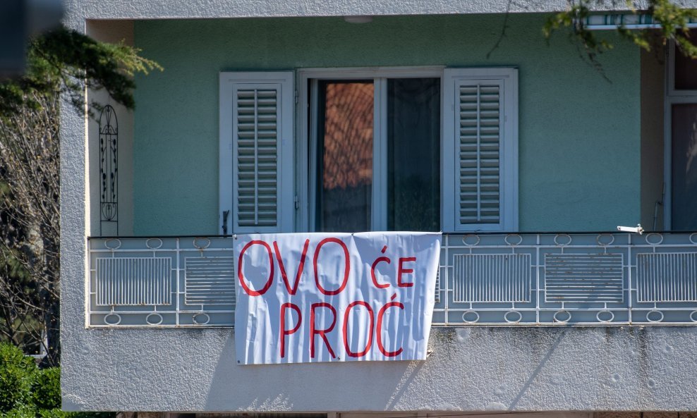 Transparent na balkonu u Dubrovniku