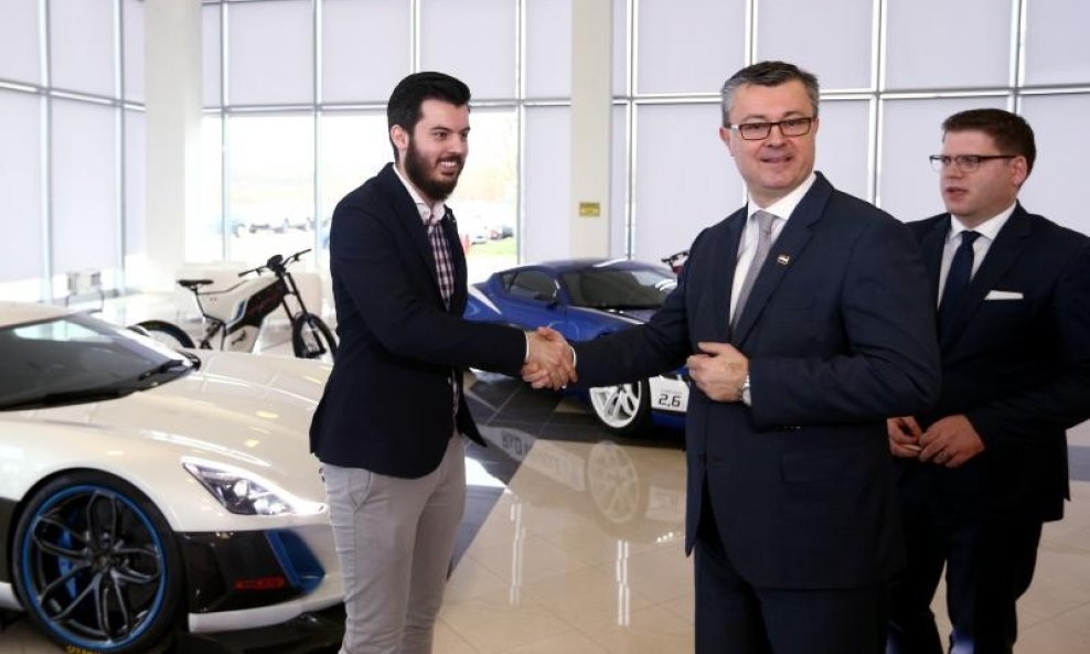 Mate Rimac ugostio premijera i proveo ga tvornicom Rimac Automobili (1)