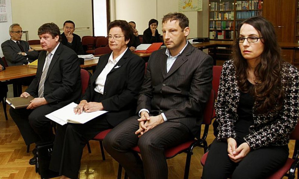Suđenje za ITAS Ivan Canjuga, Marija Brezovec, Bojan Brezovec i Edita Zebec
