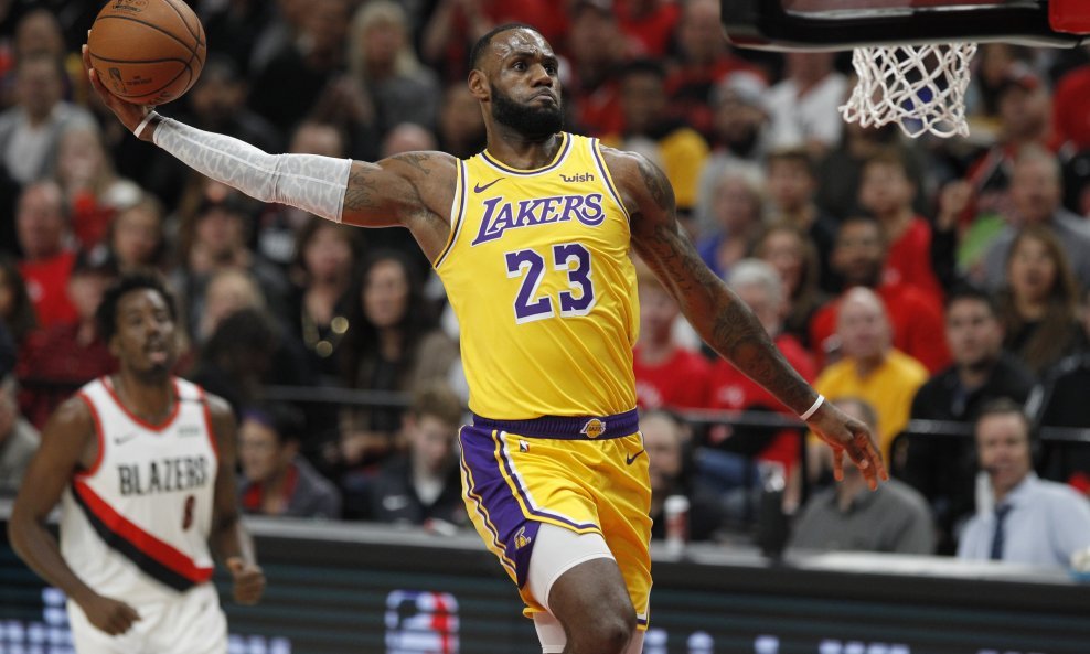 LeBron James (Los Angeles Lakers)