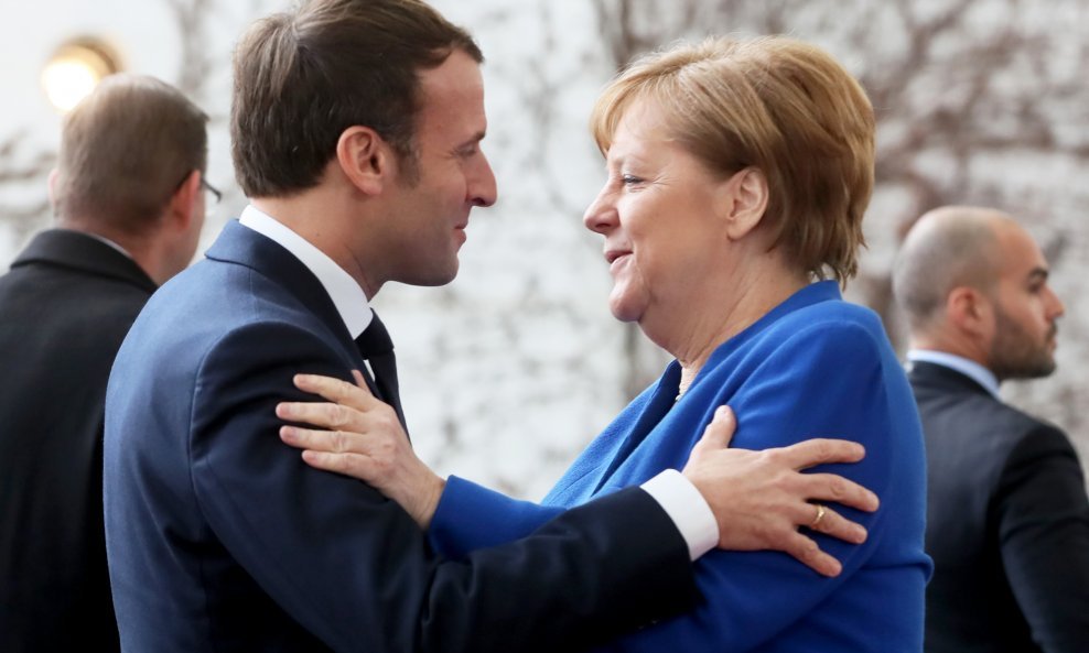 Arhivska fotografija / Emmanuel Macron i Angela Merkel