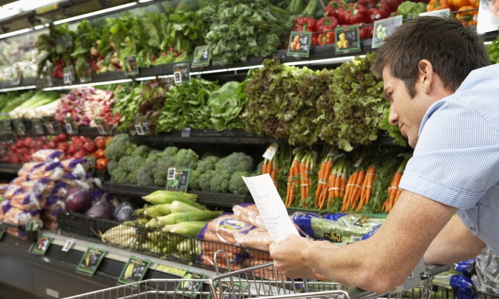 Namirnice supermarket voće i povrće