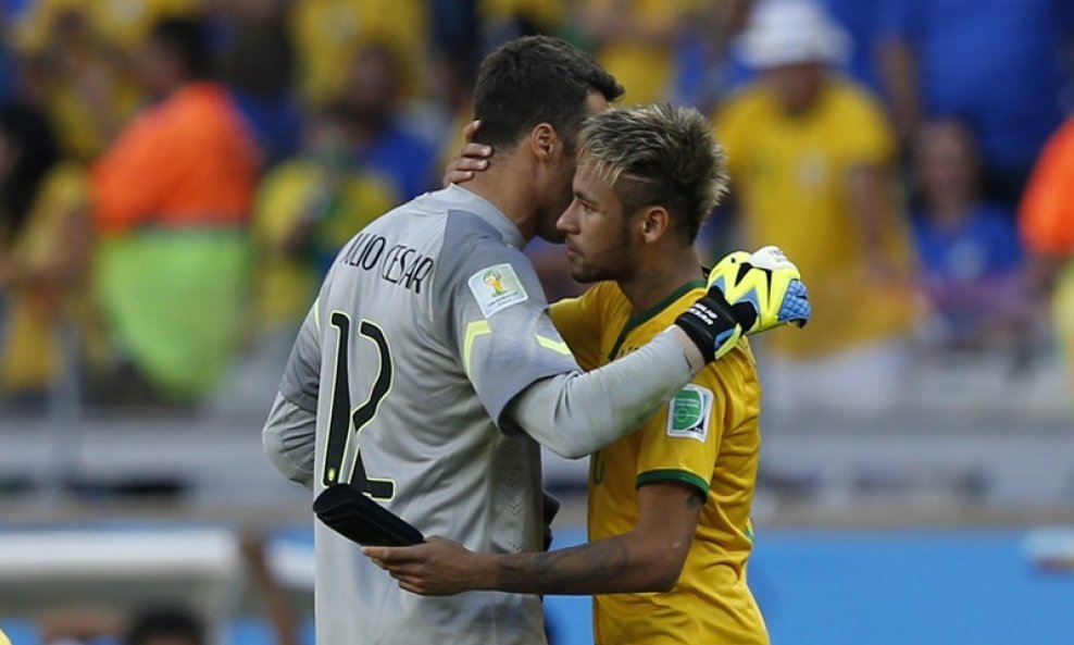 Brazil - Chile, Neymar i Julio Cesar