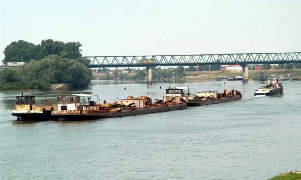 Rijeka Sava Slavonski Brod