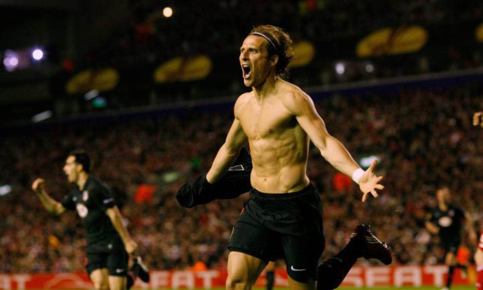 Diego Forlan Atletico Madrid 2010