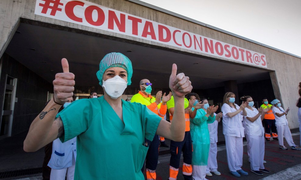 Španjolski liječnici u borbi s covidom-19
