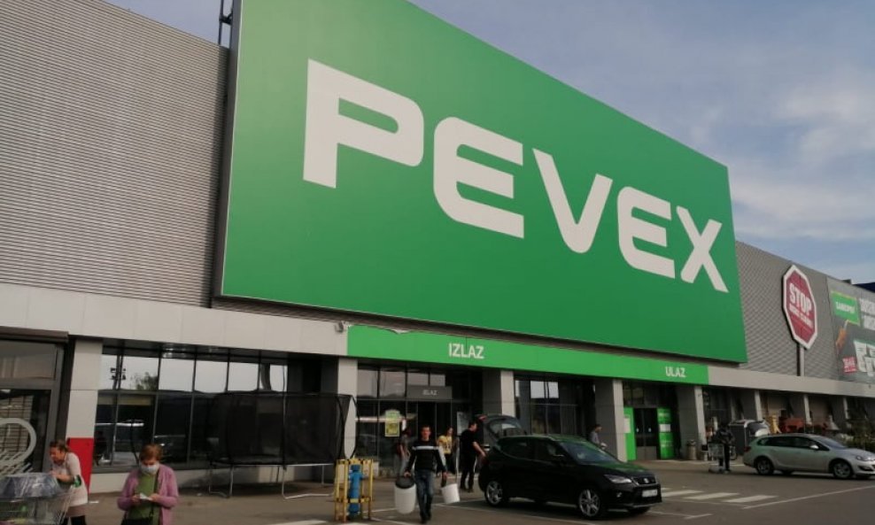 Pevex