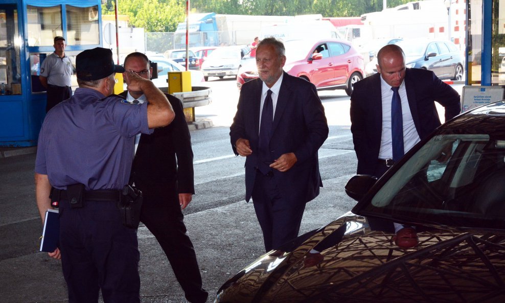 Davor Božinović na graničnom prijelazu s BiH