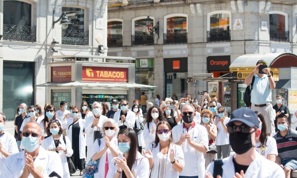 Prosvjed zdravstvenih radnika u Španjolskoj