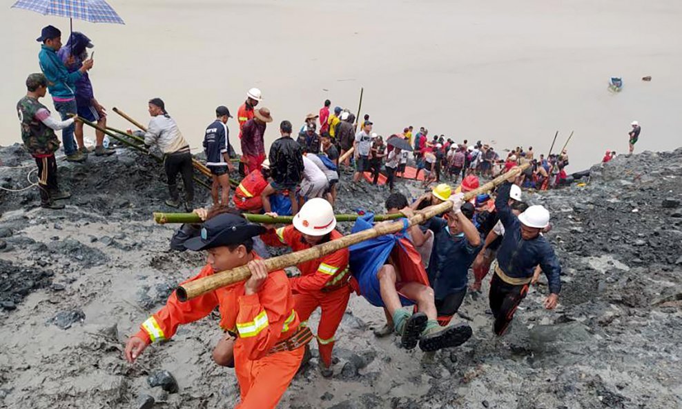 Nesreća u rudniku žada u Mjanmaru
