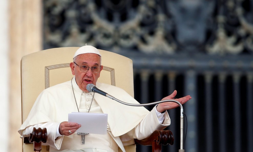 Papa Franjo osudio je one koji vode ratove u ime Boga
