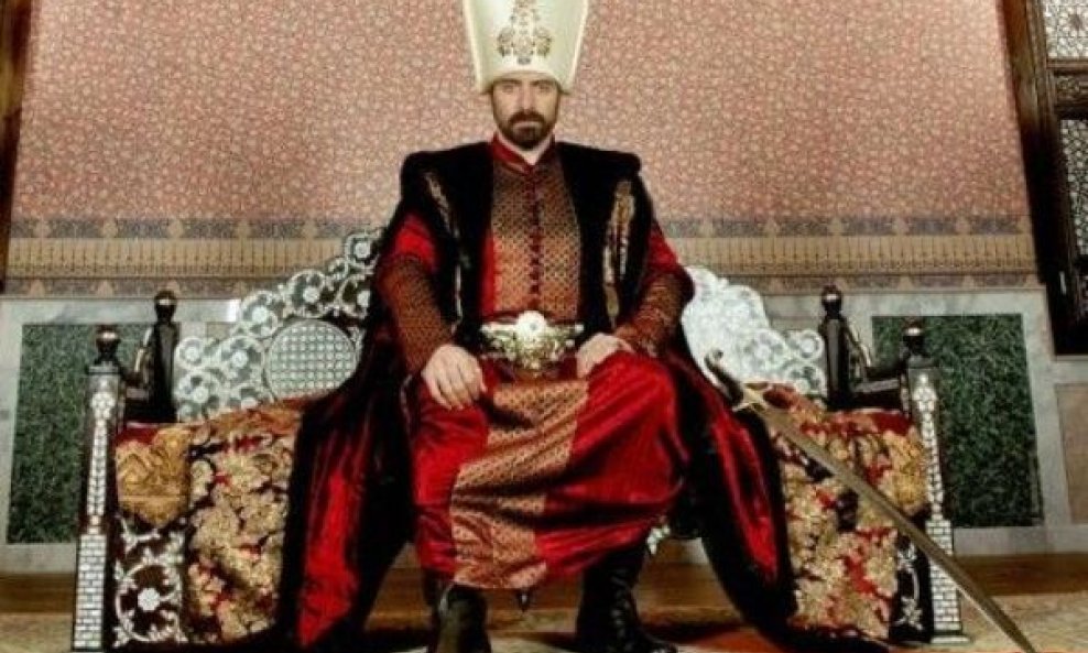 Halit Ergenc kao Sulejman Veličanstveni