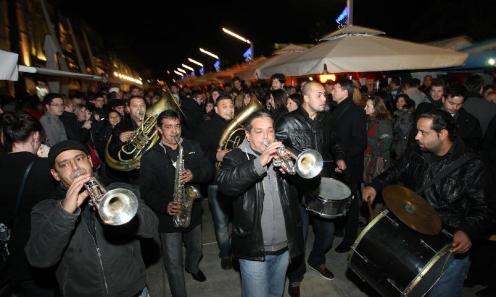 Kočani orkestar na splitskoj Rivi