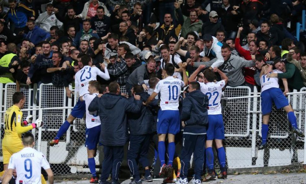 Hajduk slavi pobjednički gol