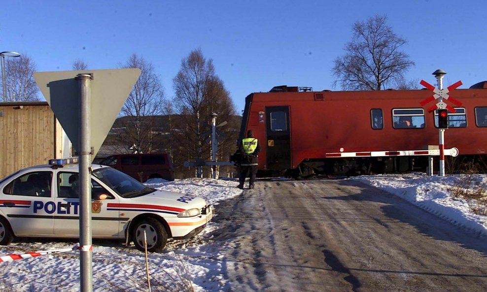 Ilustracija / Policija ispred vlaka u Norveškoj