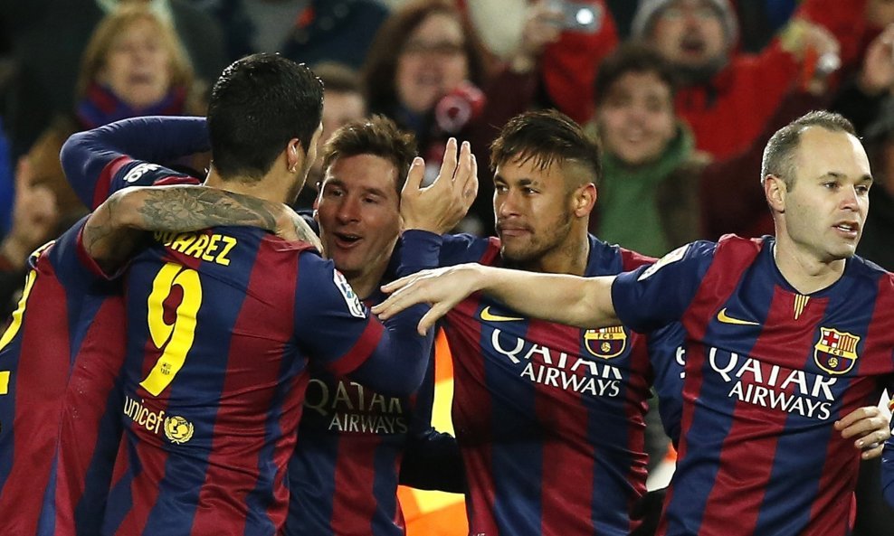 Barcelona slavi gol Neymara