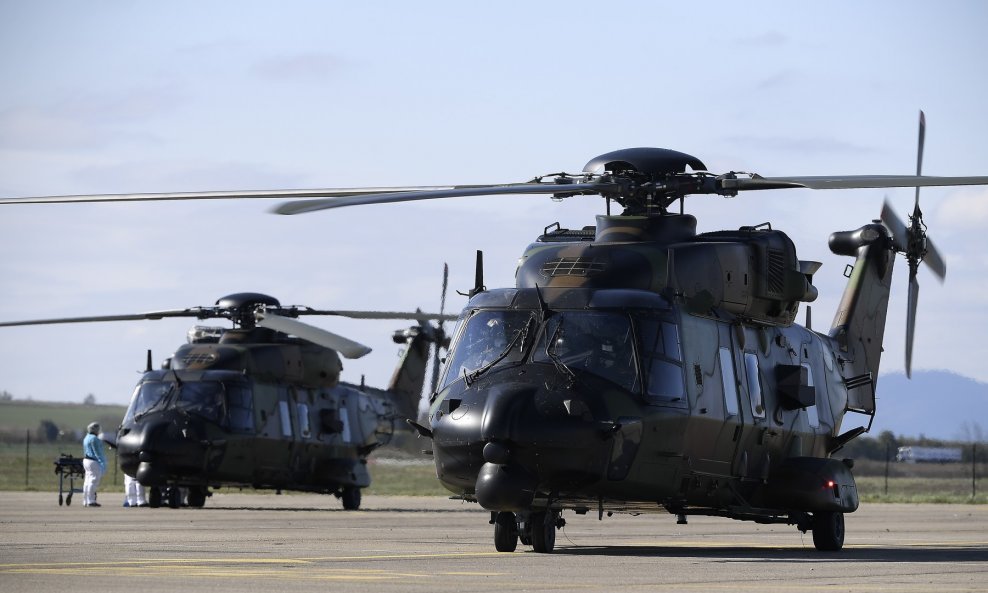 Helikopter NH90 / ilustracija