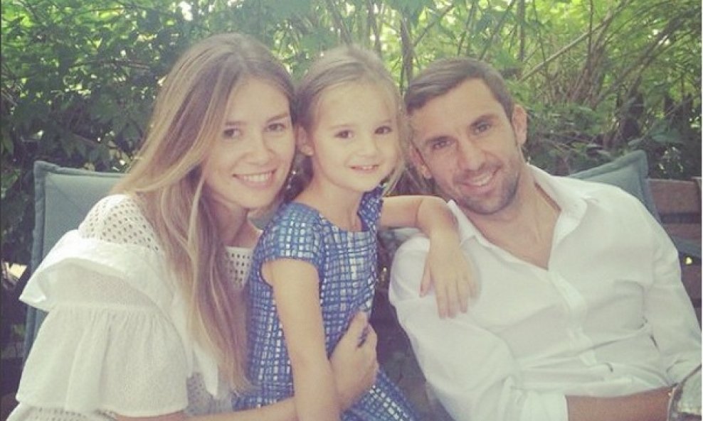 Dario i Mirela Srna s kćeri Kasjom 
