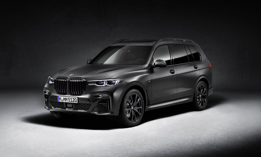 BMW X7 Dark Shadow Edition proizvest će se u 500 primjeraka i može se kombinirati sa svim motorima koji se nude za BMW X7